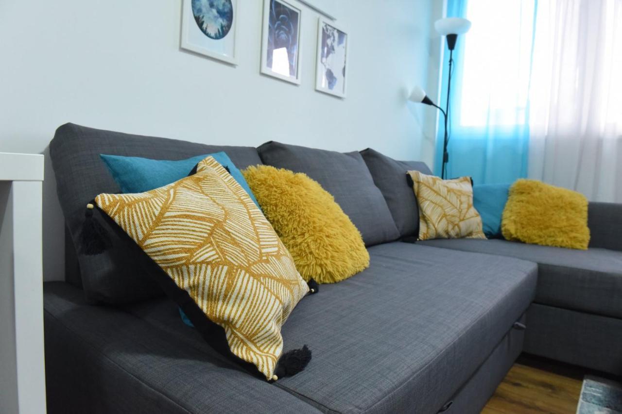 Central Apartment Cuprija Bagian luar foto