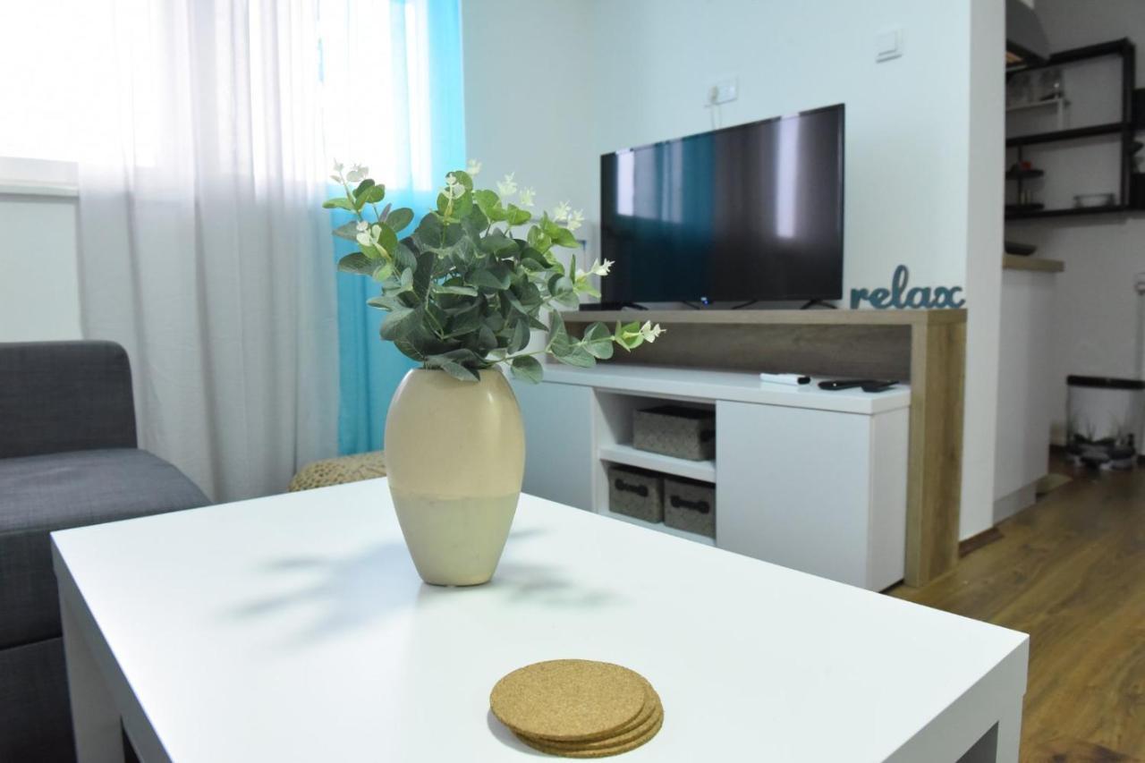 Central Apartment Cuprija Bagian luar foto